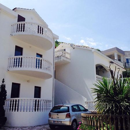 Apartments Svorcan Budva Bilik gambar