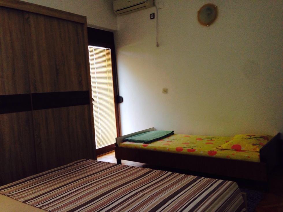 Apartments Svorcan Budva Bilik gambar